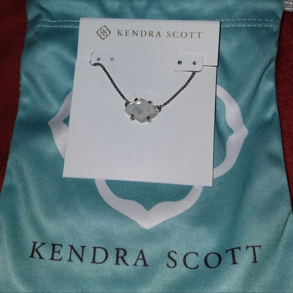 Kendra Scott Jewelry - RARE Ethan Mother of Pearl Kendra Scott Necklace